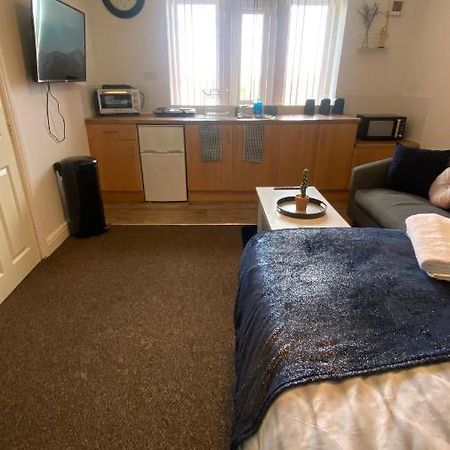 Appartement Bv Cosy Studio Eleven At Deighton Huddersfield Extérieur photo